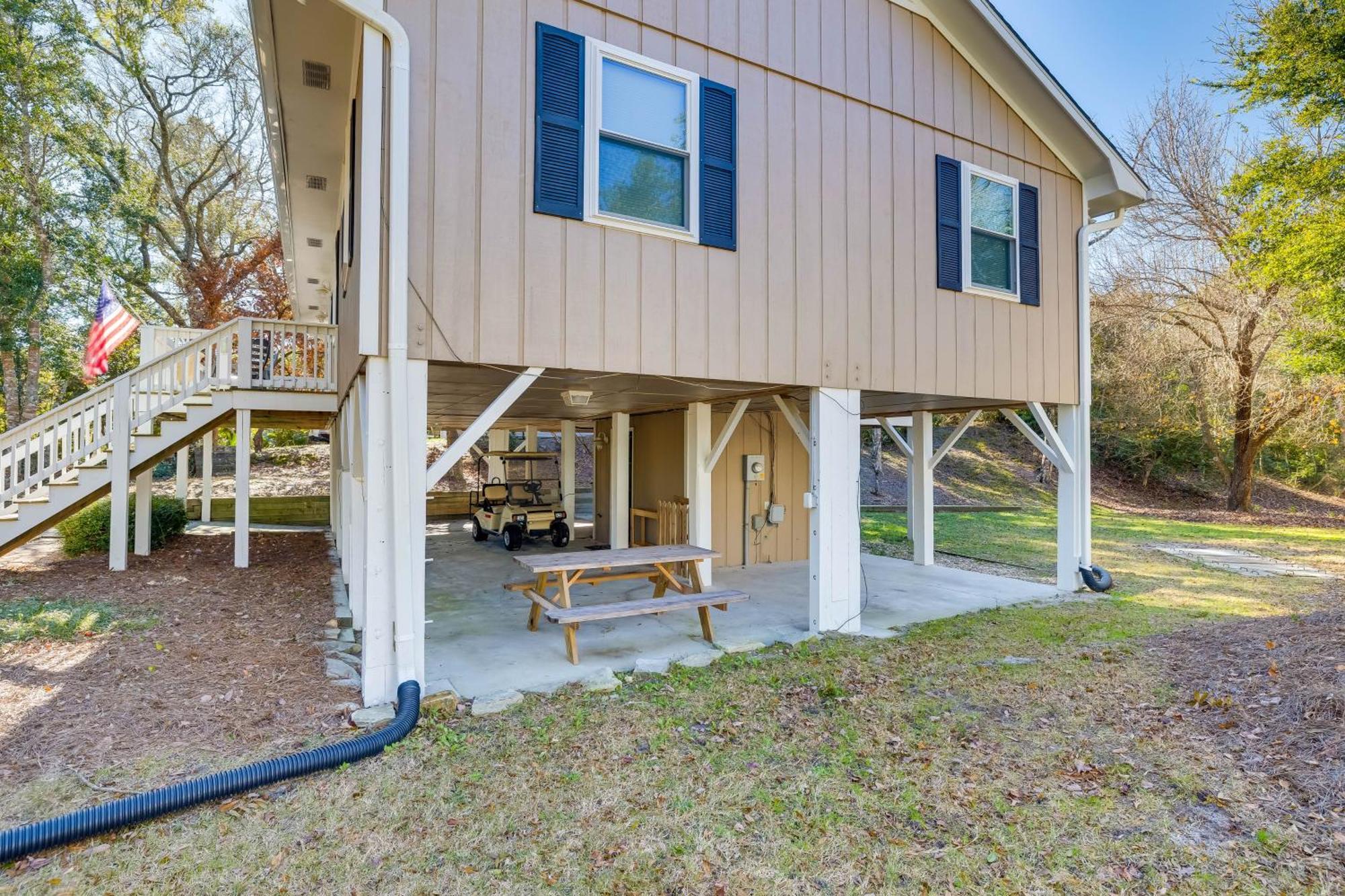 Lovely Emerald Isle Home, Walk To Beach! Eksteriør billede